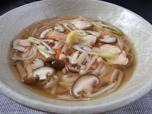 きのこたっぷりあんかけうどん