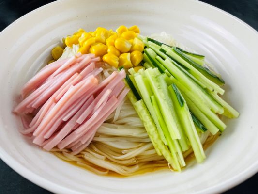稲庭そうめんレシピ!『冷やし中華風そうめん』
