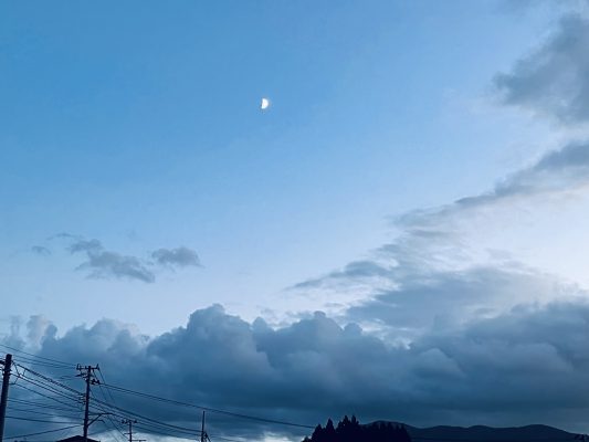 三日月